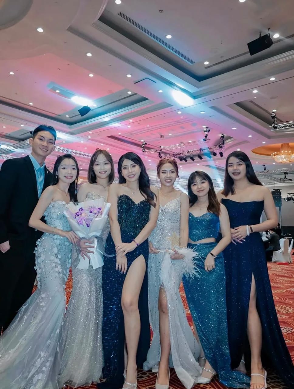 Inspire 团队晚宴合照